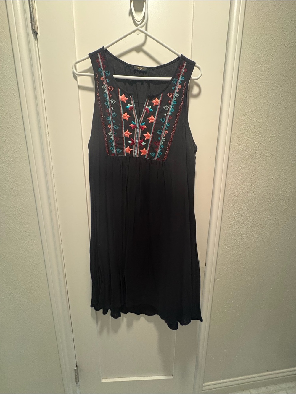 Black Embroidered Sleeveless Women's Dress